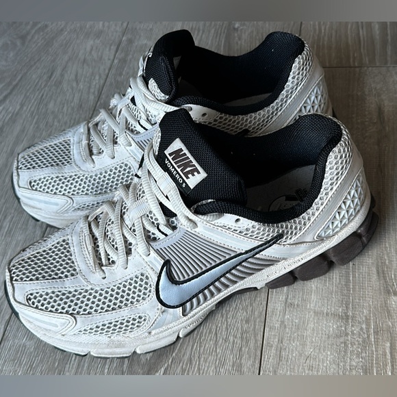 Women Vomero 5 - Picture 1 of 1